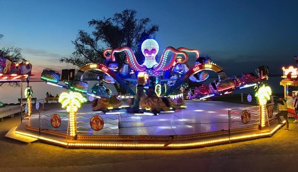 Nos manèges et attractions à Genève -Organisation d'événements à Genève - Wetzel Reynald Forain