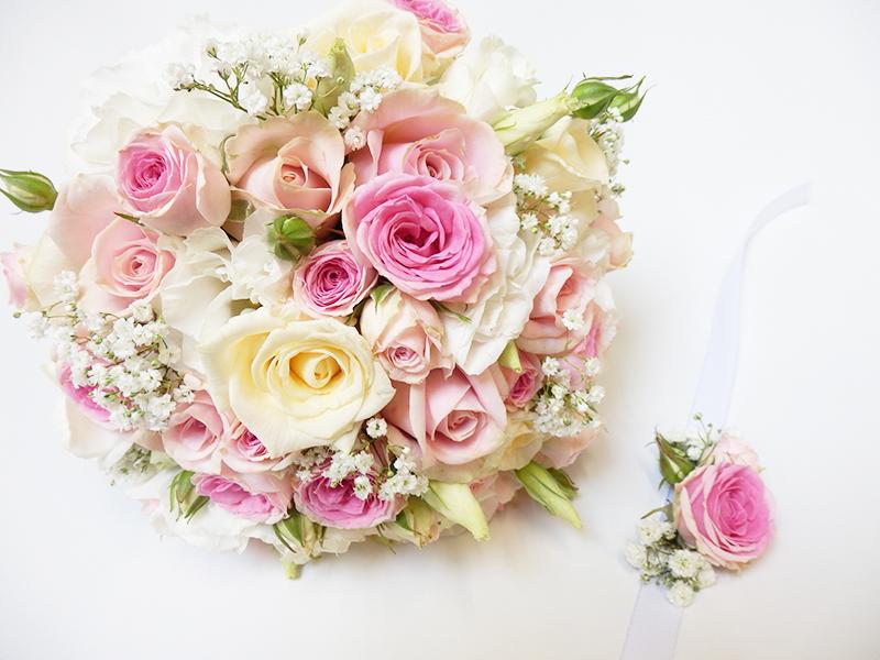Bouquet-mariée-rose-et-boutonnière