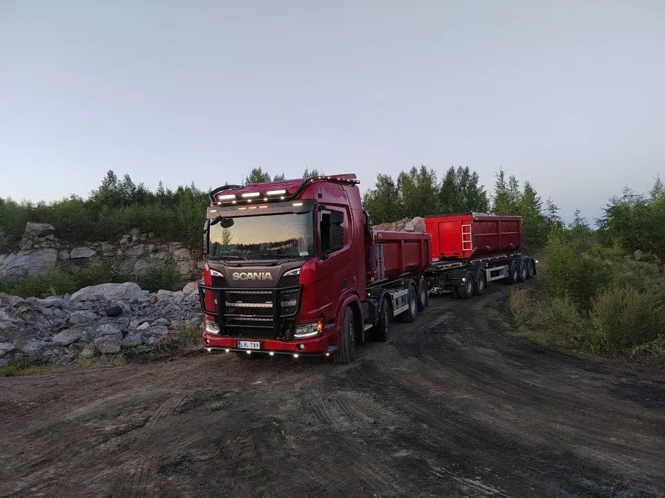 Kuljetusliike Varis Oy