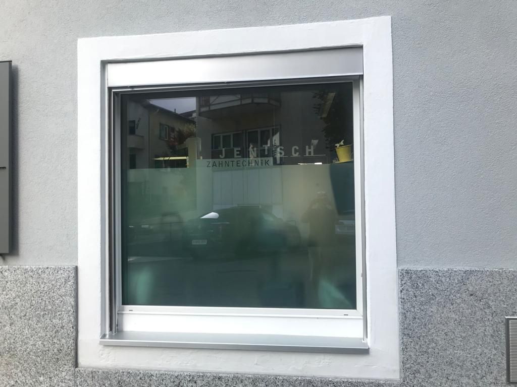 Zahntechnik Labor - Zahntechnik Jentsch in Brig-Glis