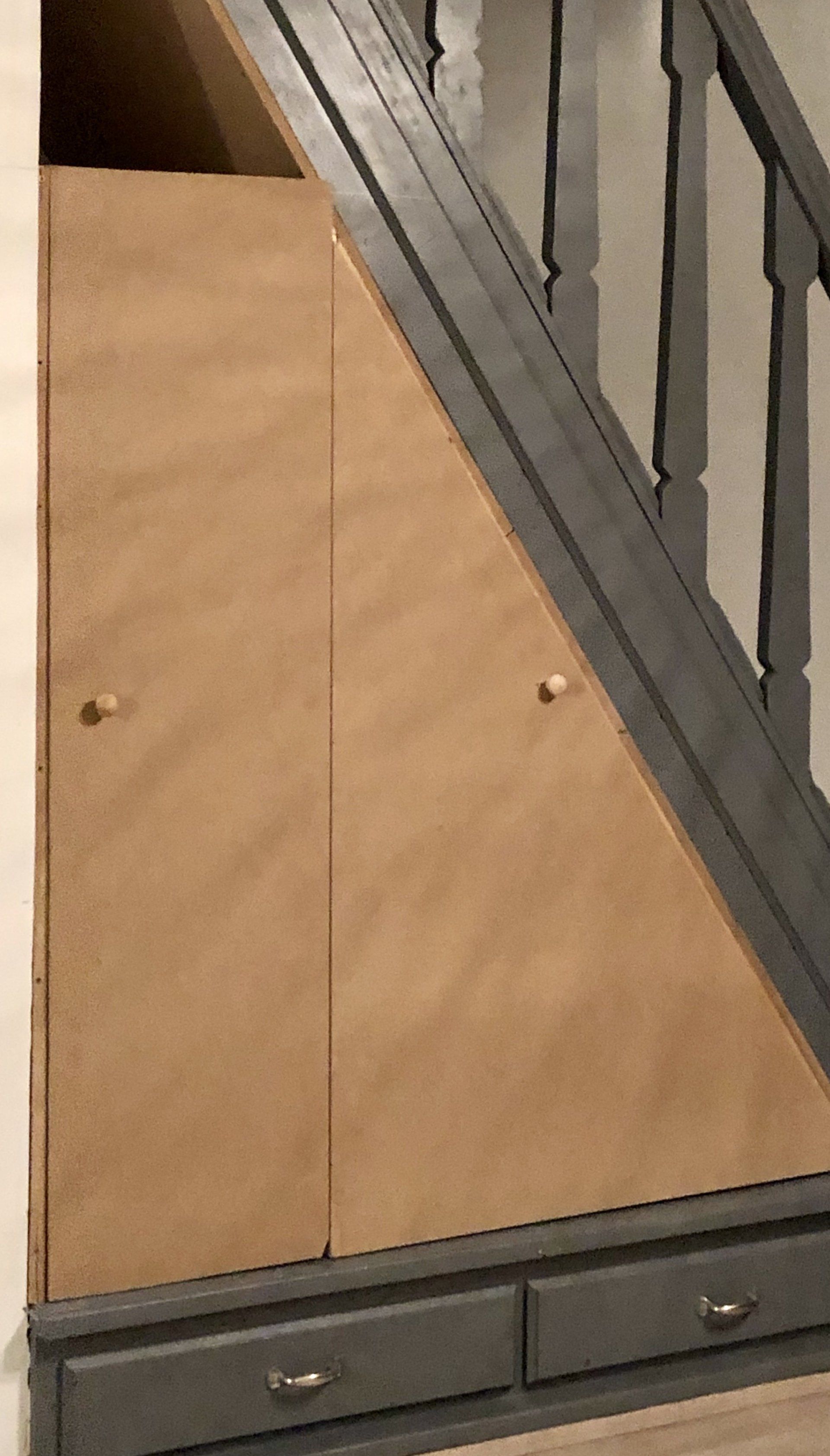 Placards sous escaliers