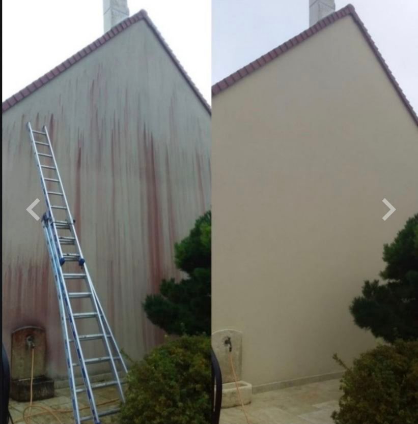 Montage de deux photos montrant une façade de maison sale sur la gauche, propre sur la droite