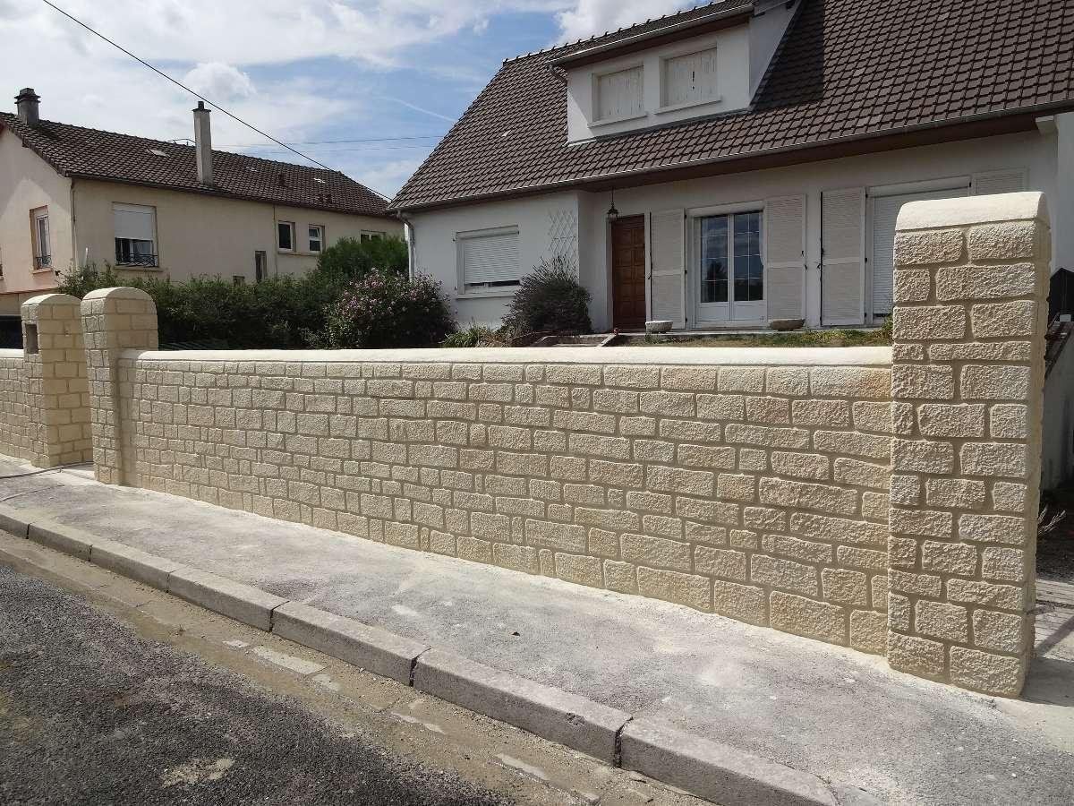 Clôture après travaux - Enduit façon pierre près de Laon St Quentin Aisne 02