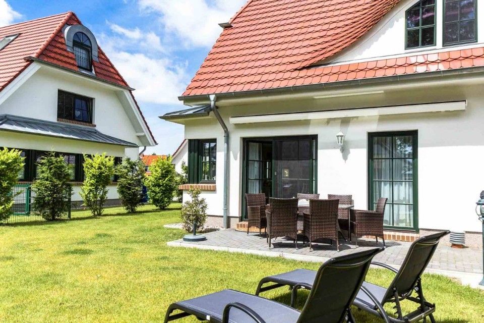 Ferienhaus mit großem Garten