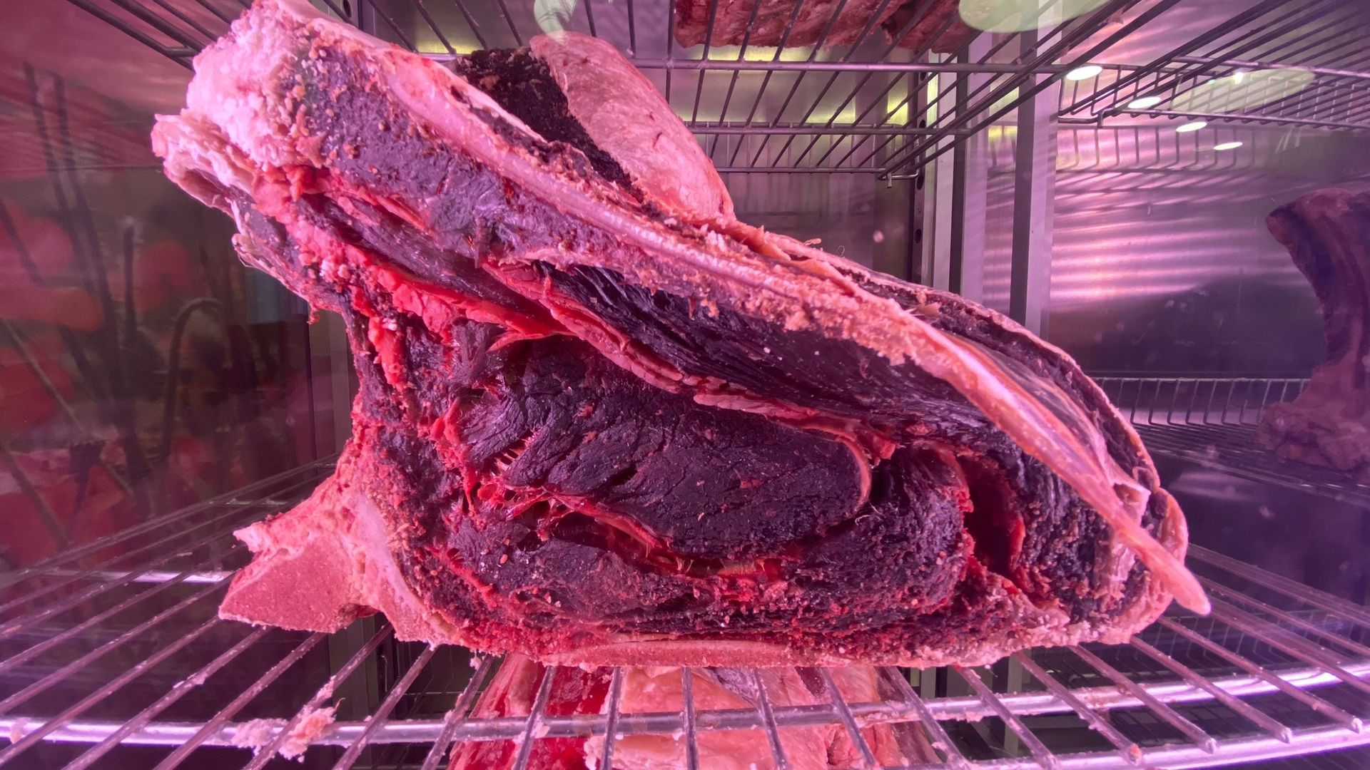 Pièce de viande bovine affinée