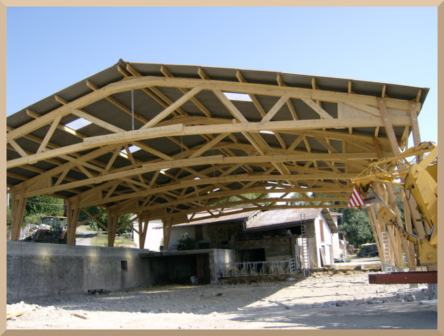 Construction bâtiment agricole & industriel en bois dans le Rhône