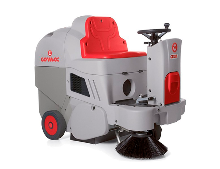 Machine balayeuse COMAC