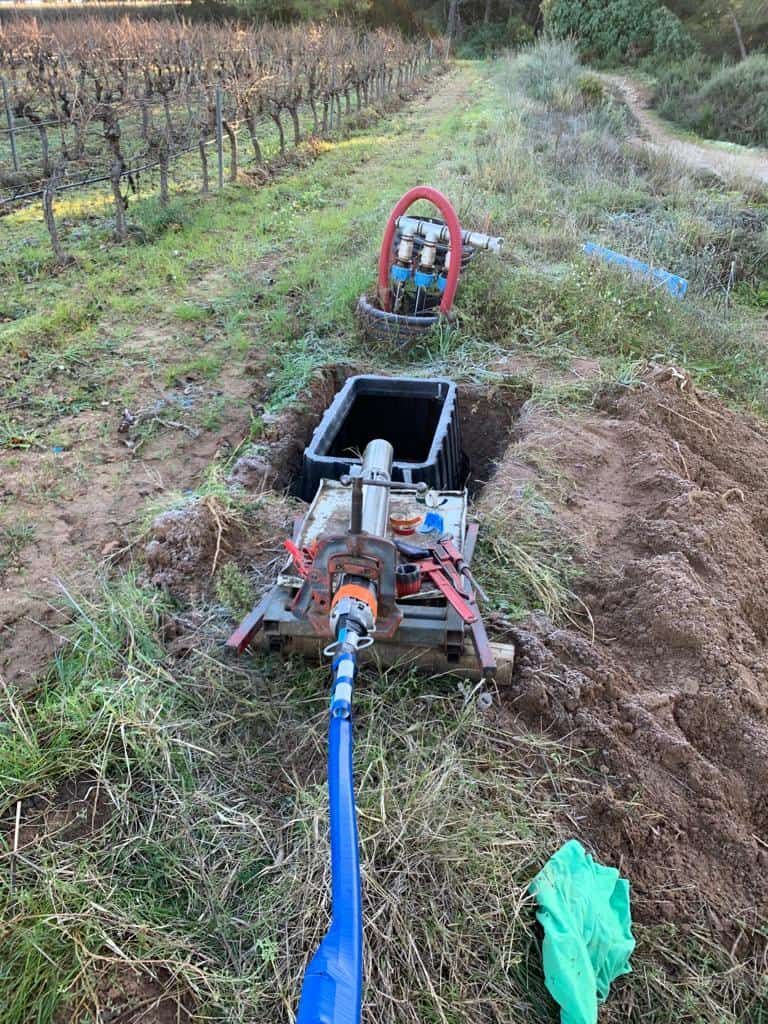 Pompe dans les vignes