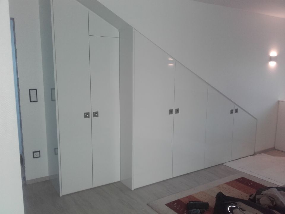 Ralph Heermann Tischlerei Weiße Haustür mit Fenster