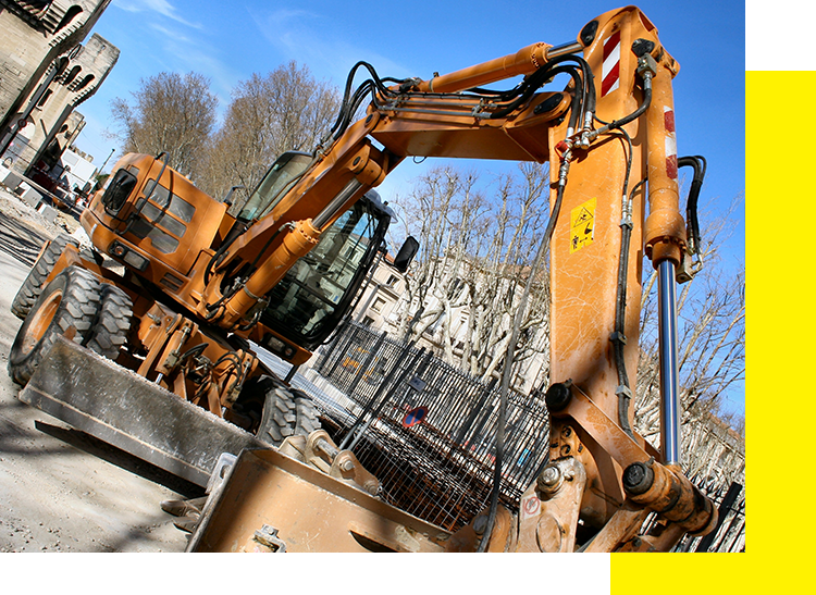 Minipelle orange de trois quarts