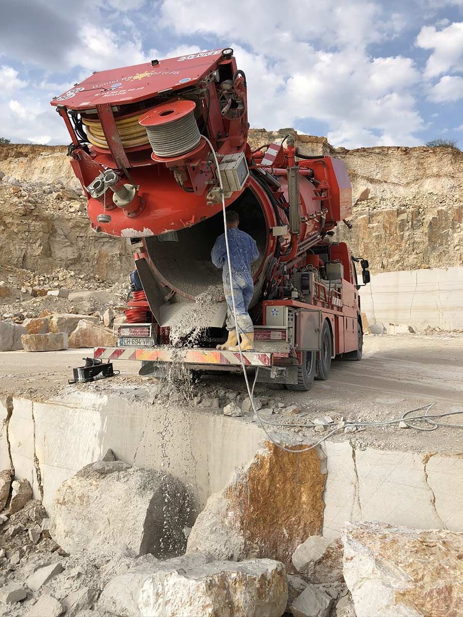 Camion de la société SARL Brochot Daniel et Fils