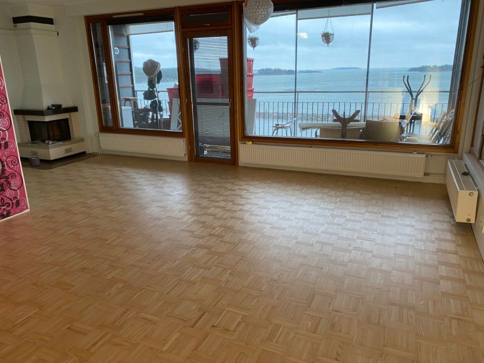 Parketti Lagerström