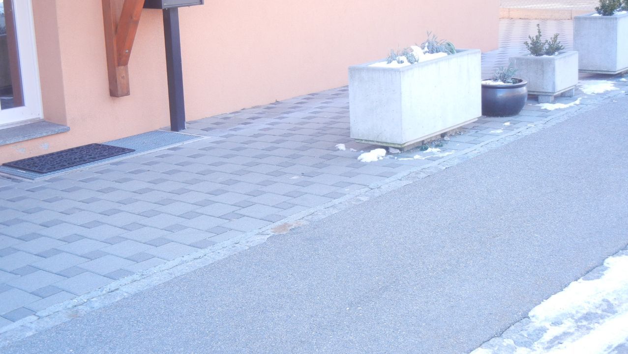 Belagsarbeiten - Rosamilia Bau GmbH - Domat/Ems