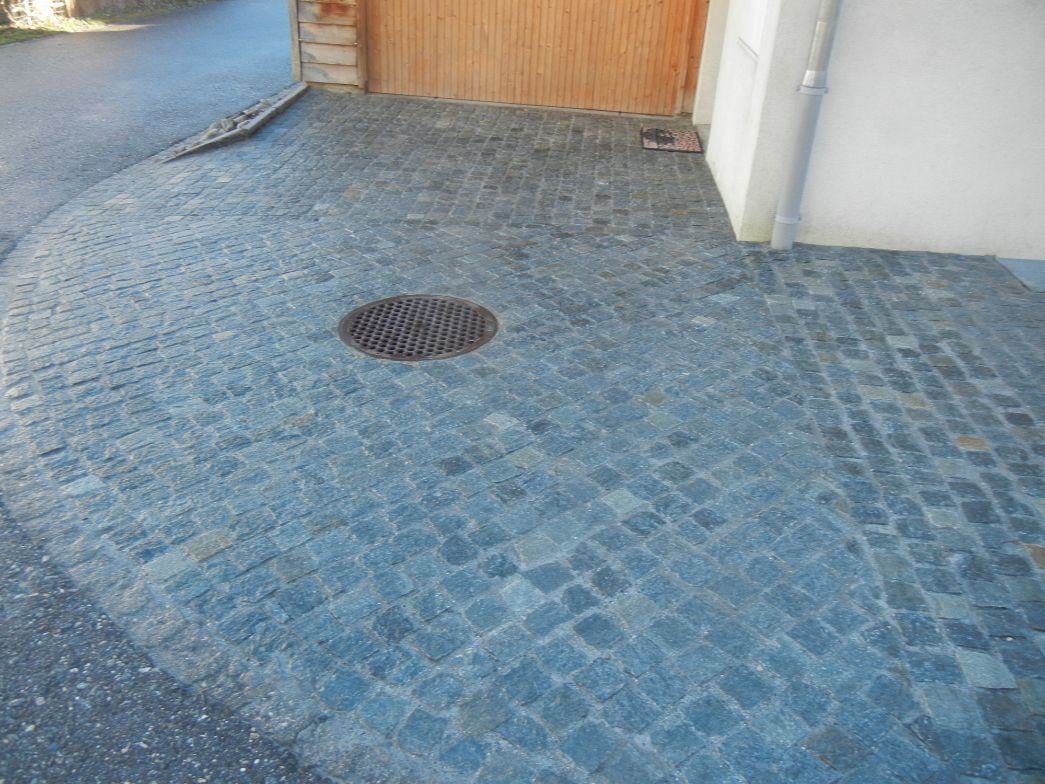 Belagsarbeiten - Rosamilia Bau GmbH - Domat/Ems