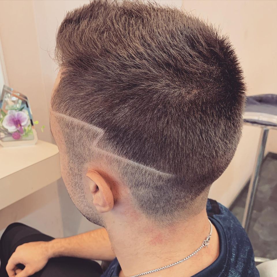 Coupes, permanentes, mèches, balayages et brushings à Échallens - Barbara Coiffure