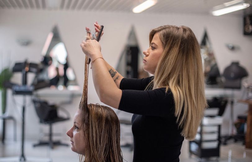 Votre coiffeuse avec 15 ans d'expérience à Échallens - Barbara Coiffure