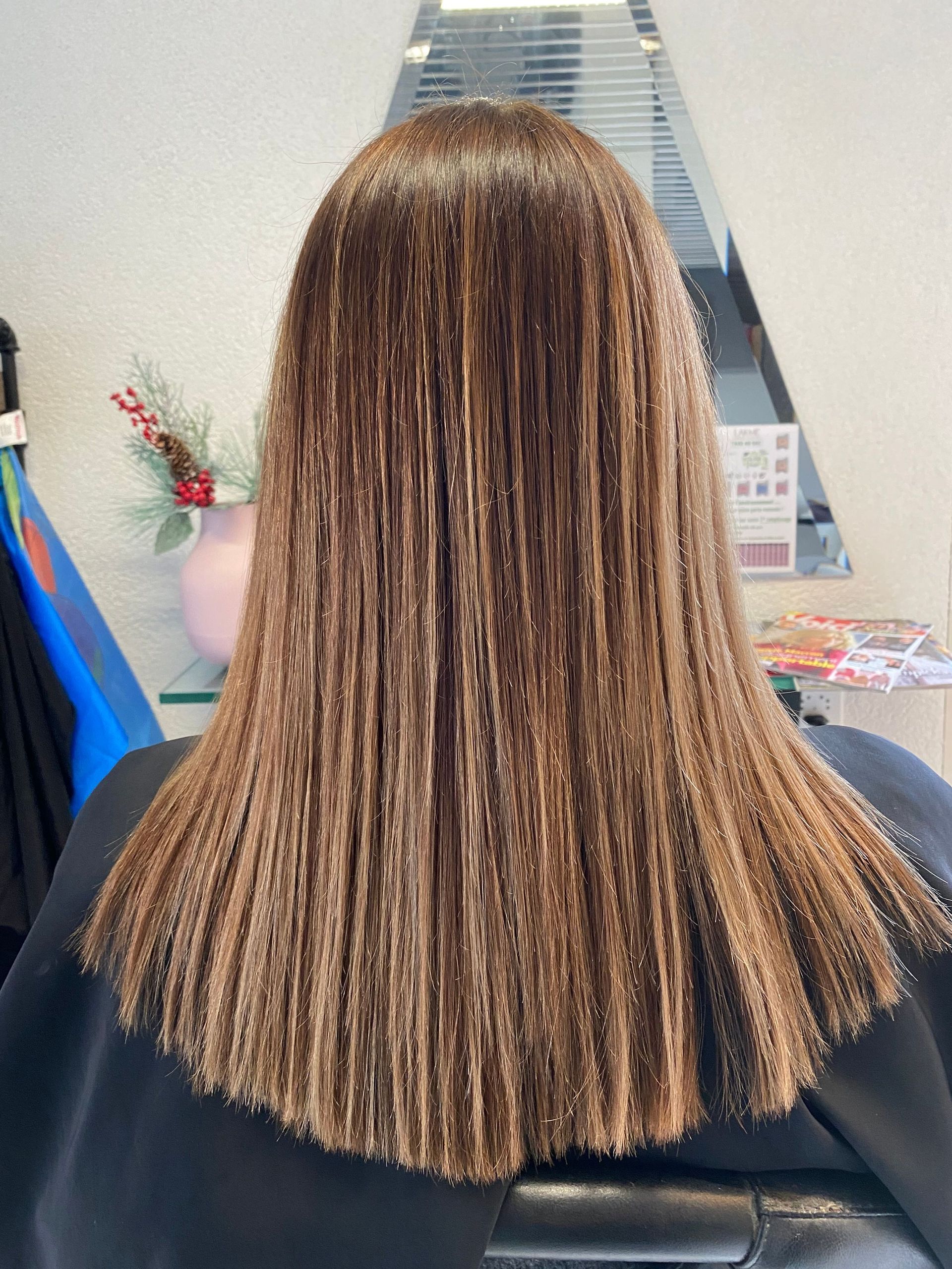 Coupes, permanentes, mèches, balayages et brushings à Échallens - Barbara Coiffure