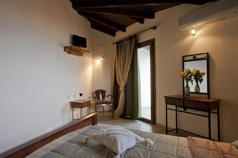 ΔΩΜΑΤΙΑ -  Ενοικιαζόμενα Διαμερίσματα 'Polydor'