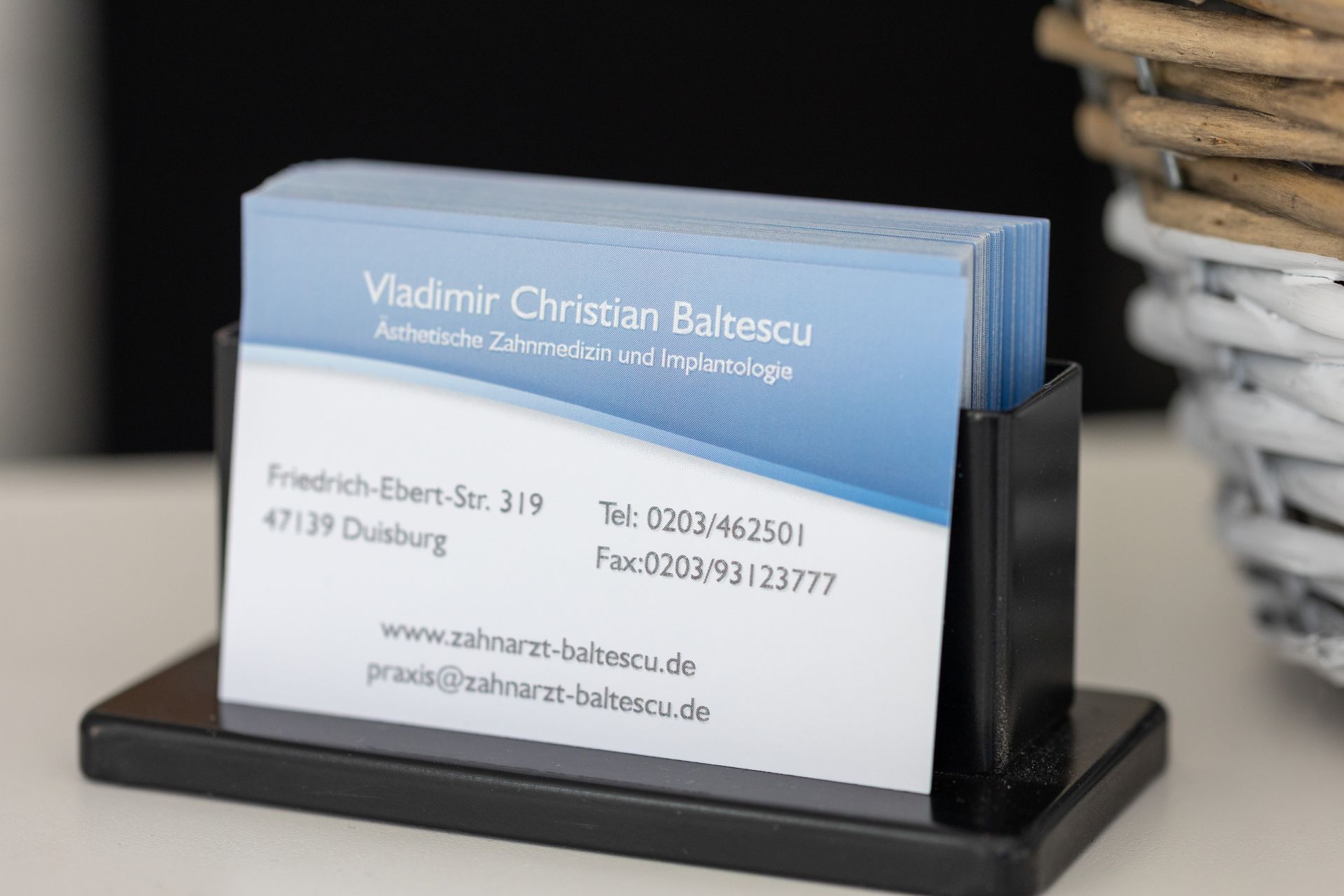 Visitenkarten von Vladimir Baltescu
