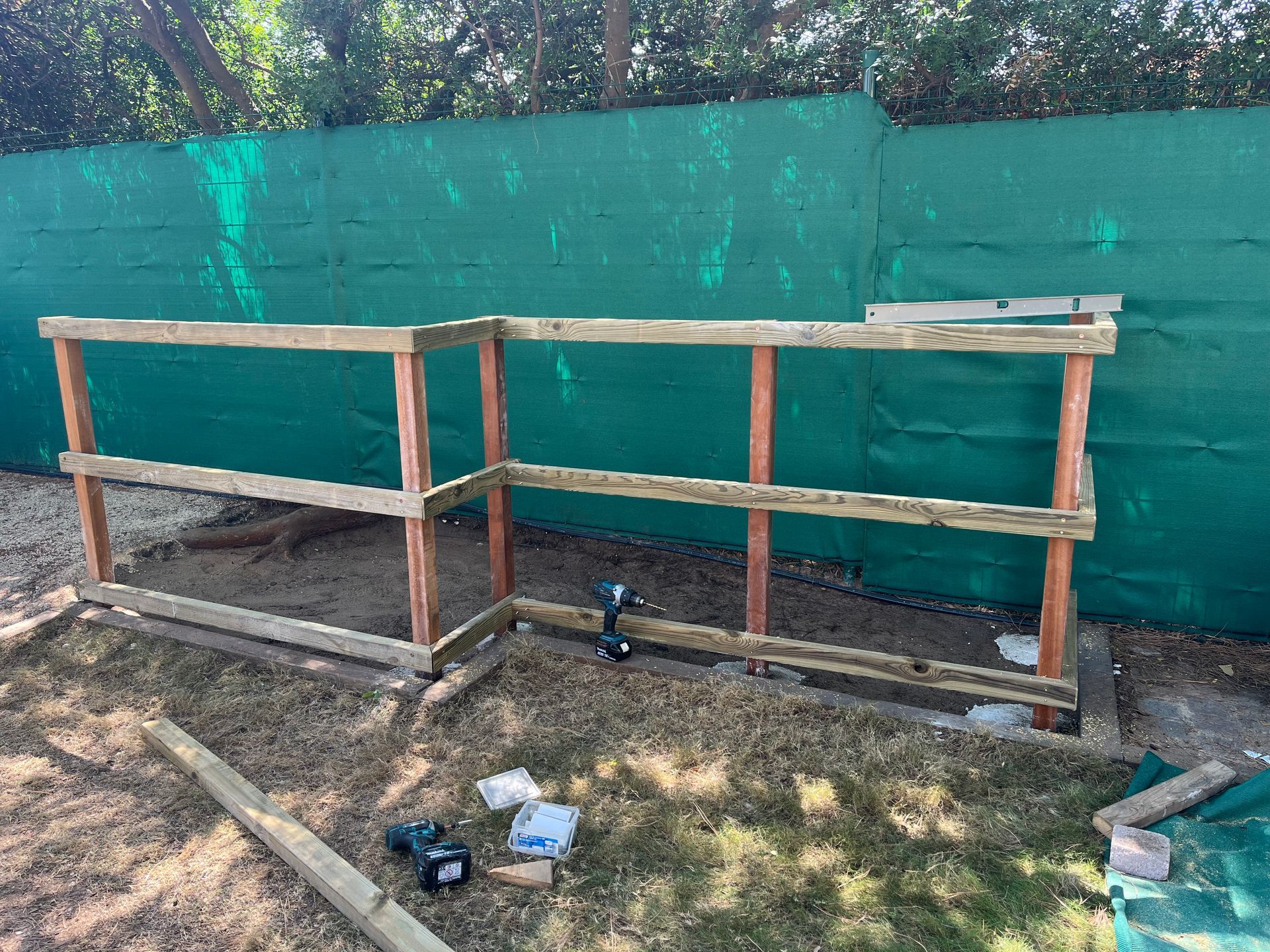 Construction en bois pour une clôture