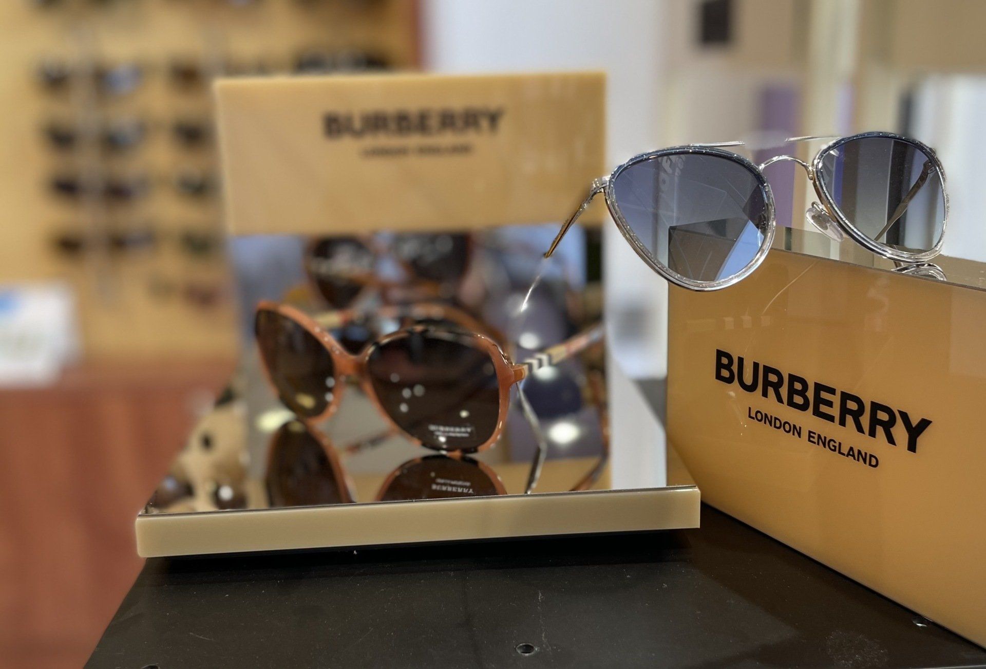 Lunettes de soleil - Burberry