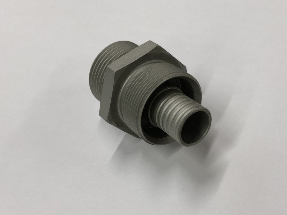Keskikokoine metallisorvaustyö