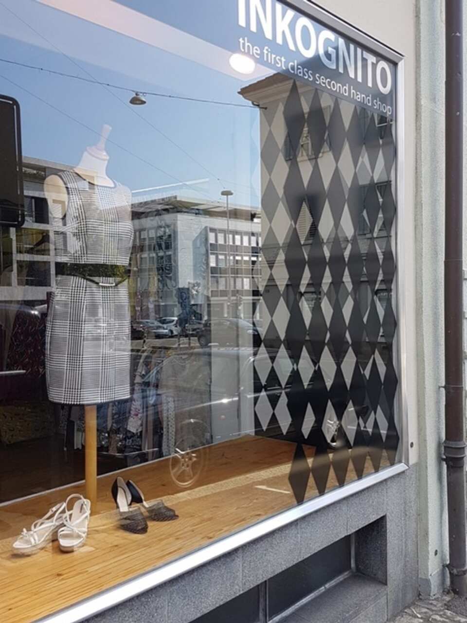 Schaufensterdekoration von Raum- und Objektgestaltung