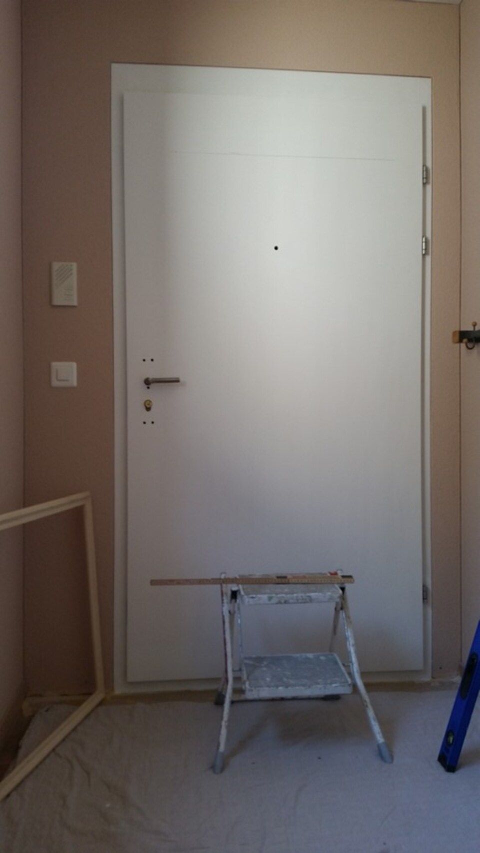 Türgestaltung von Raum- und Objektgestaltung