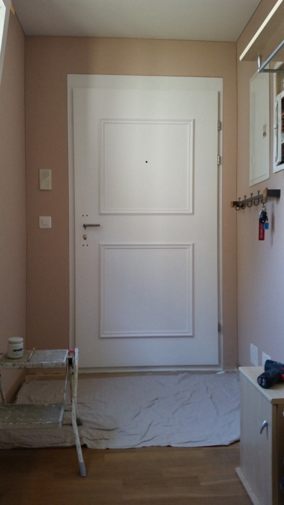 Türgestaltung von Raum- und Objektgestaltung