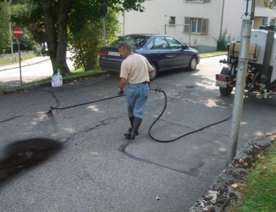 Bi-Répandeur - bitusag SA