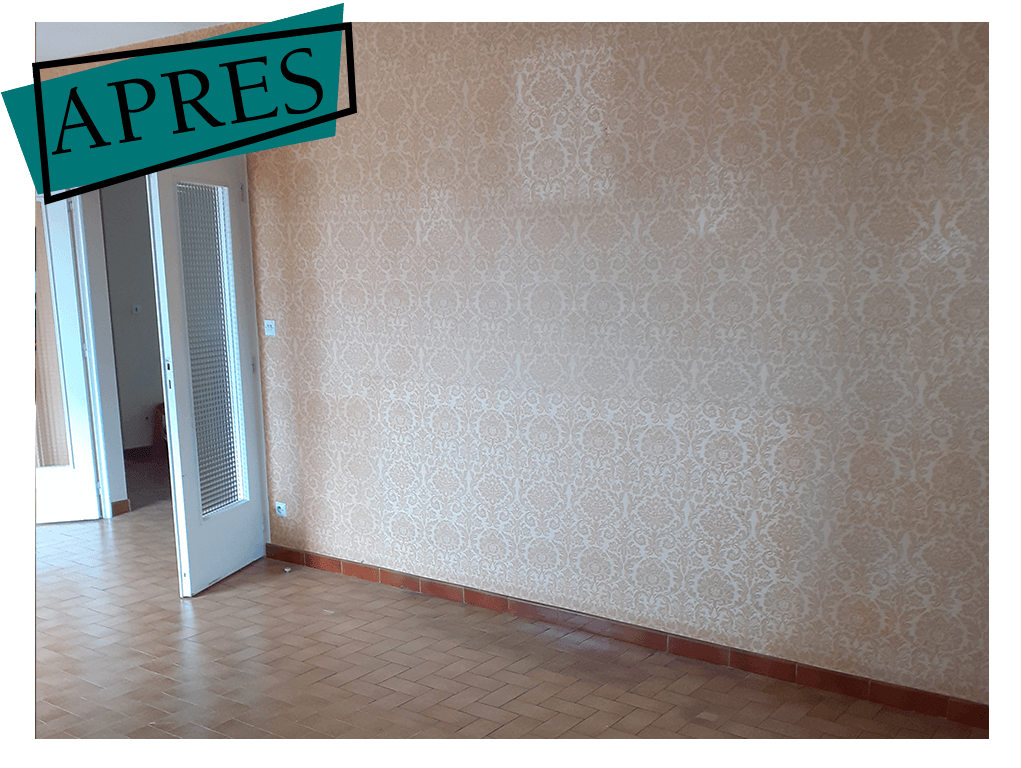 Salle à manger vide après débarras