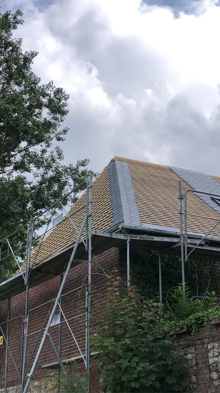 Toit en croupe, début des travaux