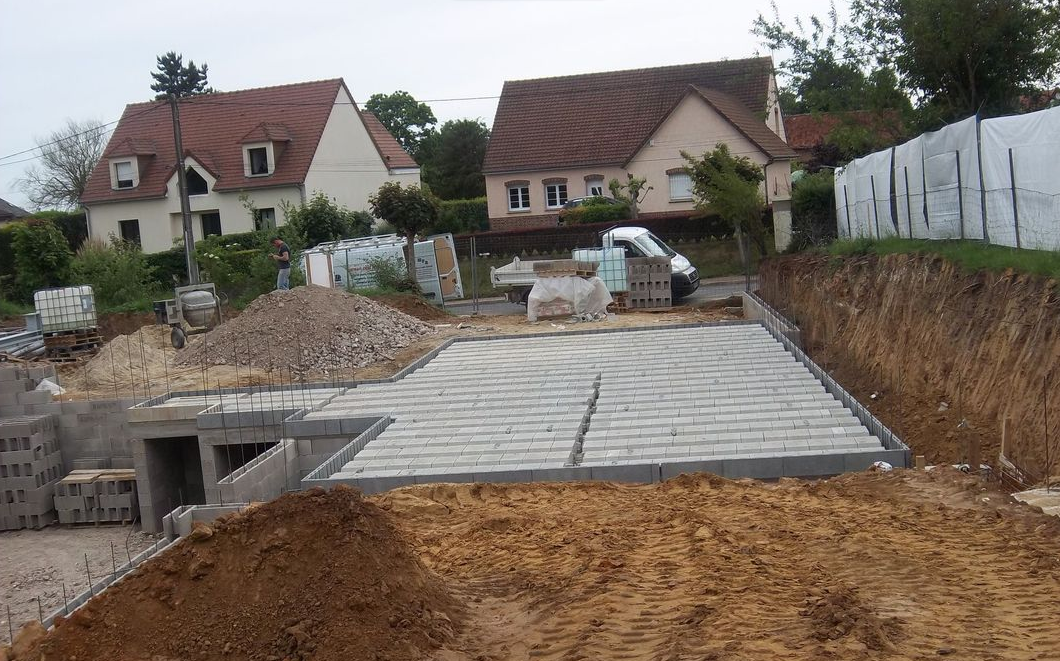 Une terrasse installée.