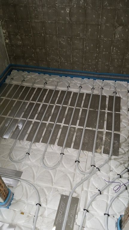 Besse et Vial Sàrl - Chauffage de sol Stramax - Le Châble