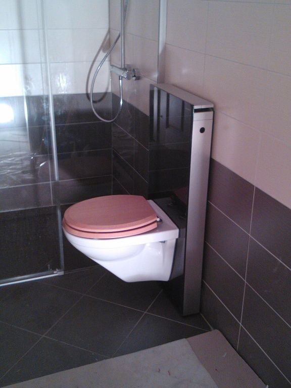 Besse et Vial Sàrl - Module WC Monolith Vial - Champsec