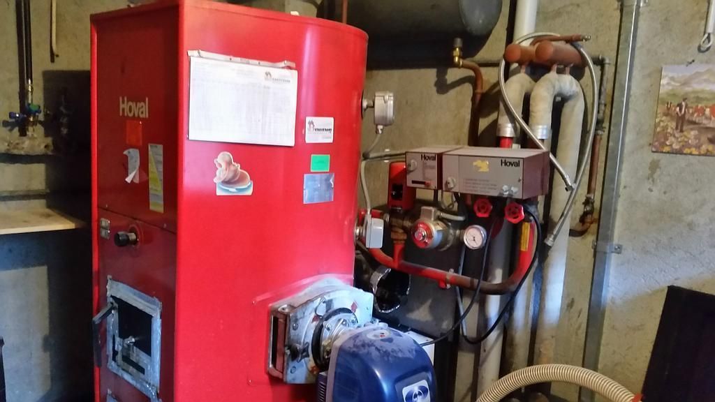 Besse et Vial Sàrl - Ancienne chaudière à mazout - Deslarzes Pascal