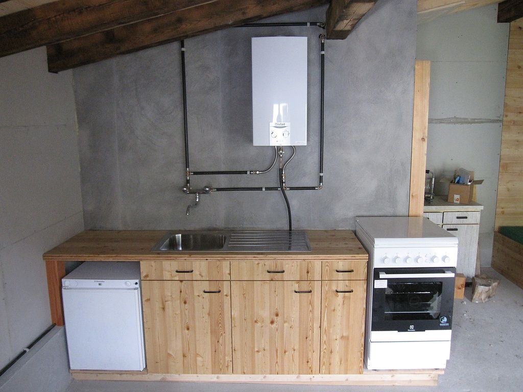 Besse et Vial Sàrl - Bloc de cuisine eau et gaz - Alpage de Chermotane