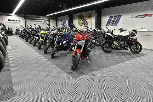 Espace de vente moto d'occasion EQUIP'MOTO50