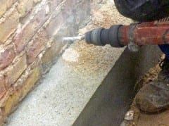 Herstellung einer Horizontalsperre(n) im Injektagesystem mit 2K.-Harzen und 2K.-Hydrogelen.