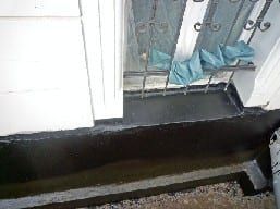 Herstellung einer KMB.-Abdichtung in den Spritzwasserbereich