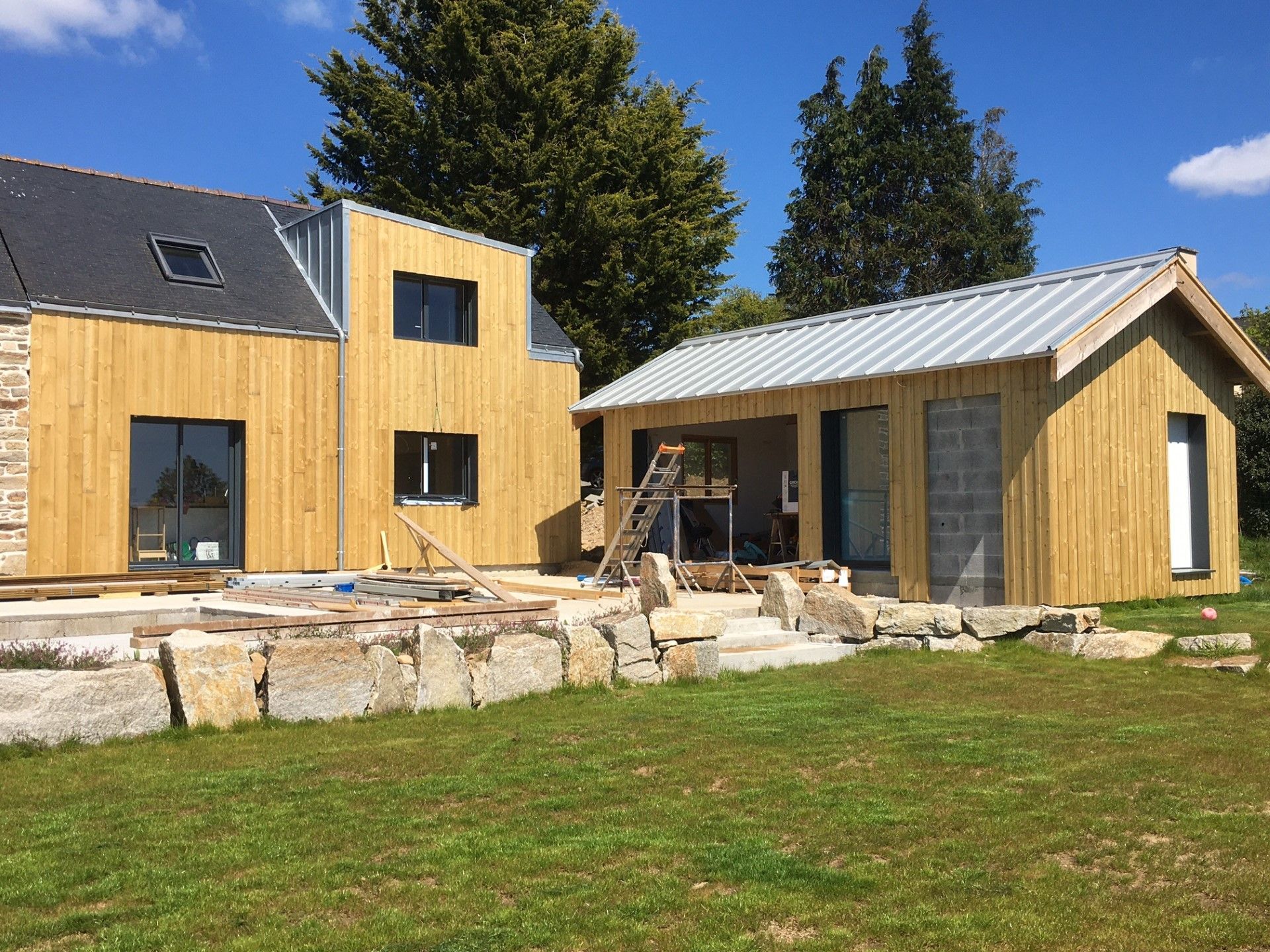 Façades avec un bardage en bois