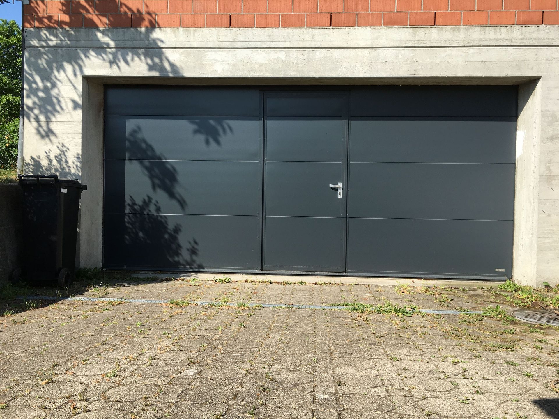 Sektionaltor-Schwerzenbach - Blank Technik GmbH