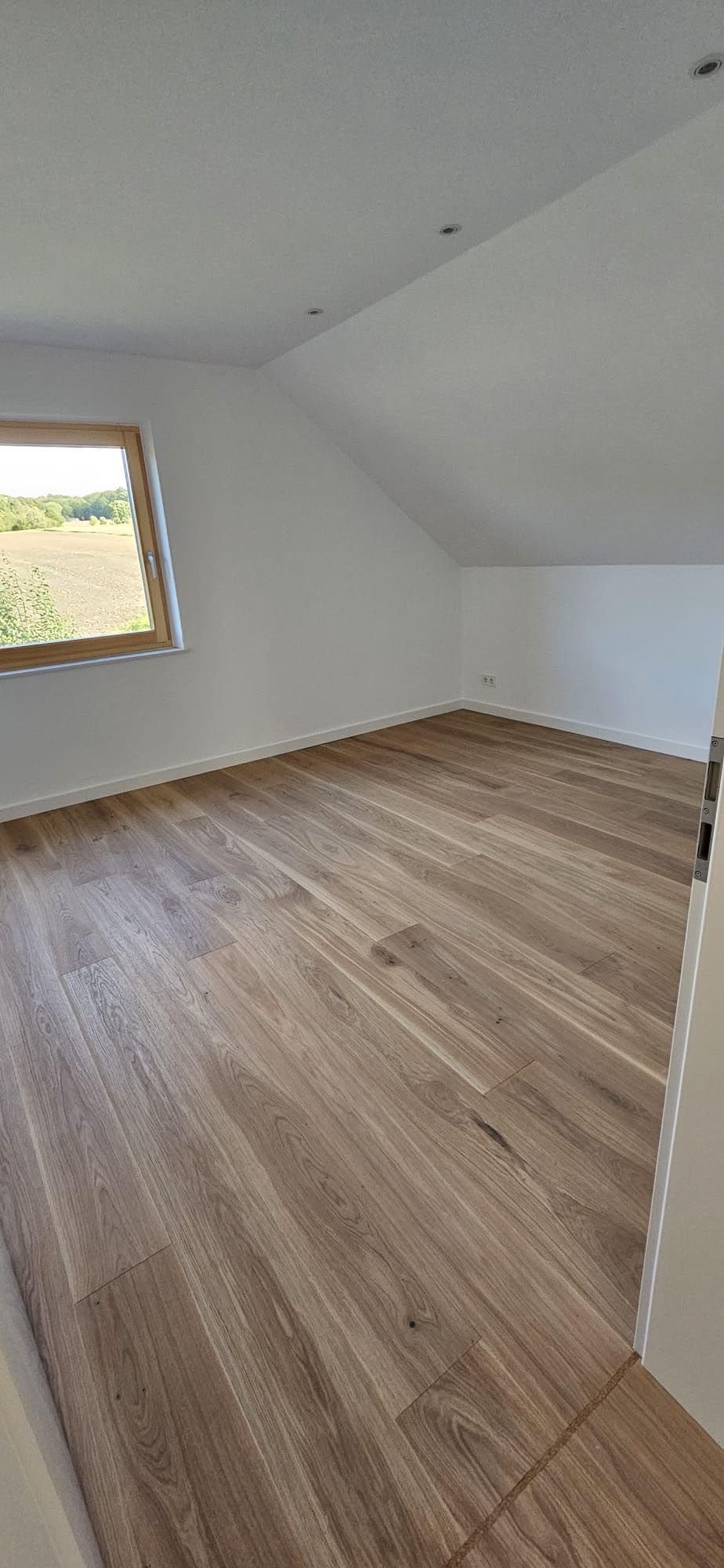 Einfamilienhaus Sanierung und Umbau mit neuem Parkett