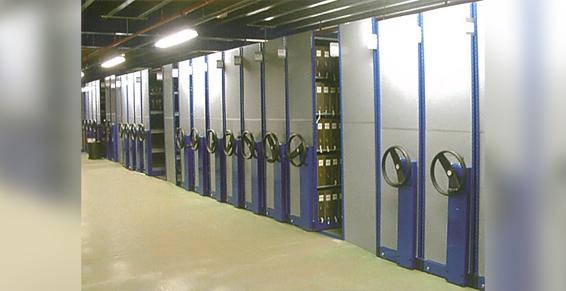 Application avec un rayonnage tubulaire - Meta System