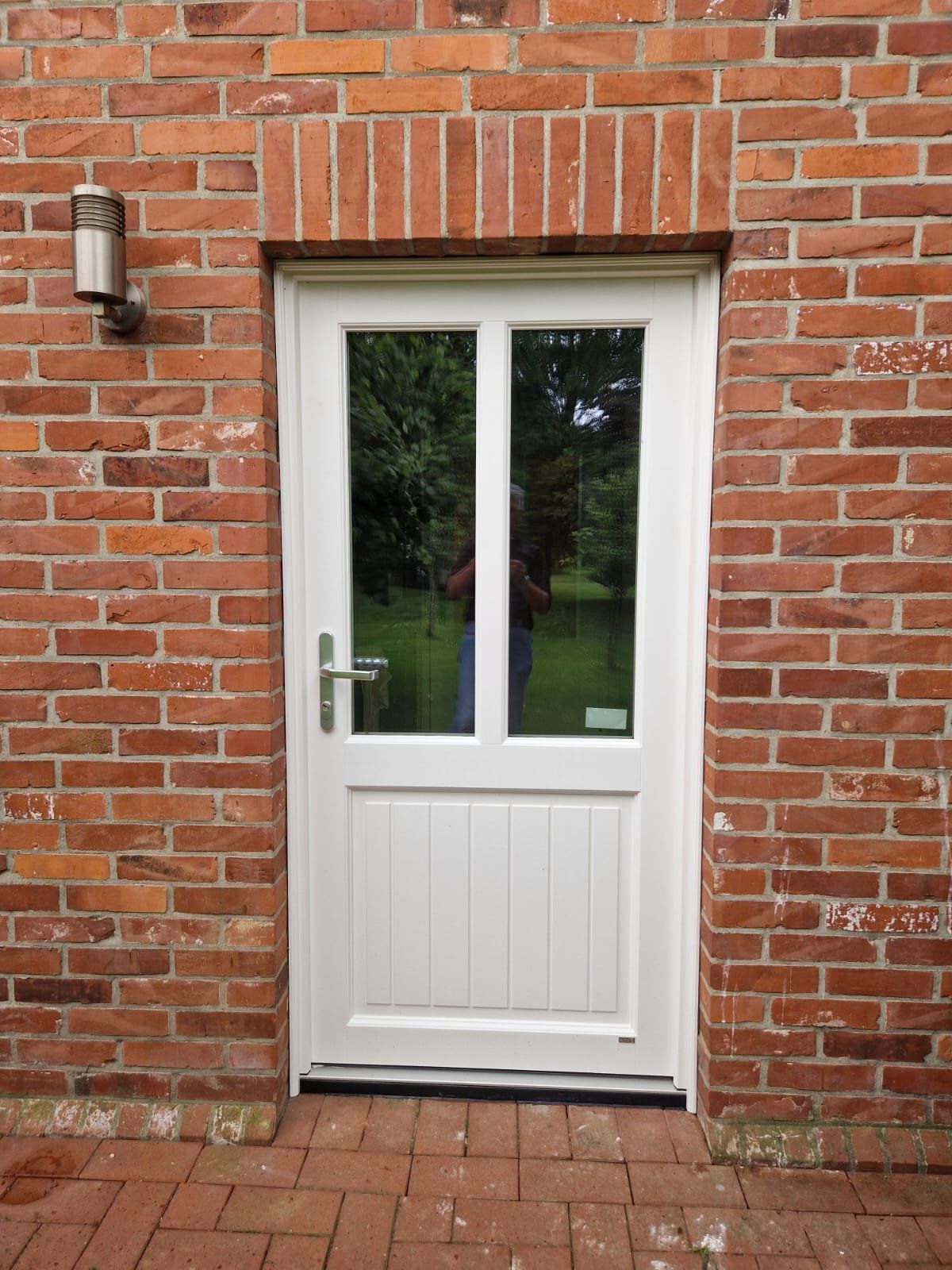 Haustür, Tür, Holztür, Einbruchhemmend, Sicherheit, Einbruchschutz, Tür mit Scheibe