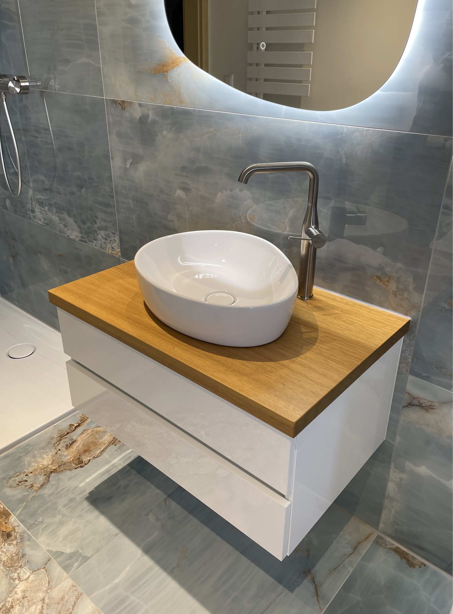 Waschtisch, Schrank, Badezimmer, Einrichtung, Bad, Waschbecken, Hängeschrank