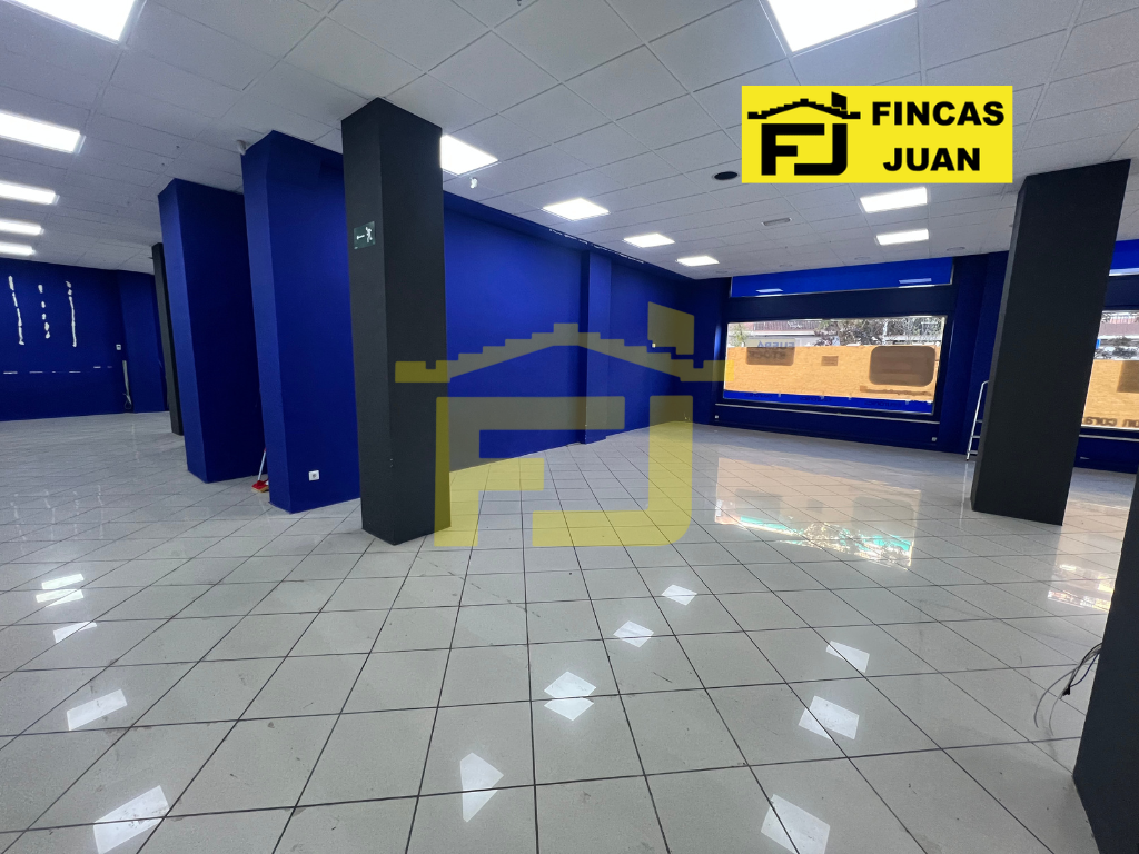 Local en Paseo de Canalejas – ¡Visibilidad y amplitud en el corazón de Salamanca!