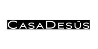 Logo de Casa DeSus en texte blanc sur fond noir.