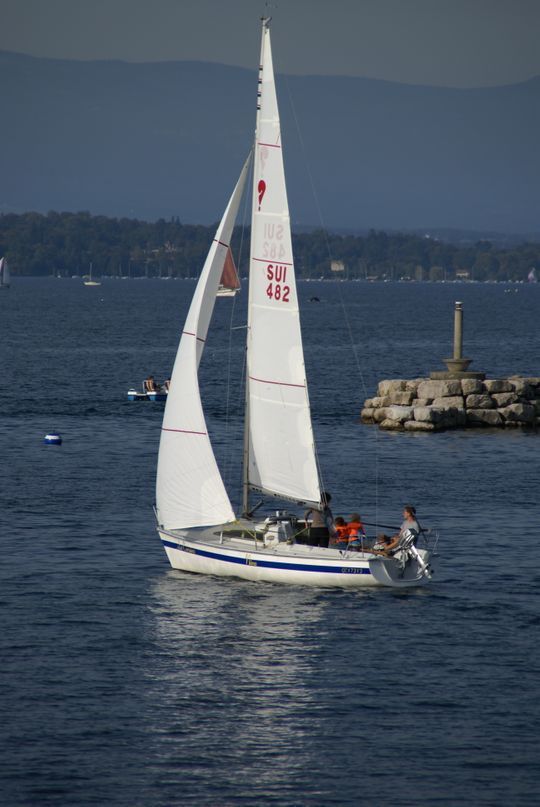 Les Corsaires Genève - cours de conduite de bateaux à moteur