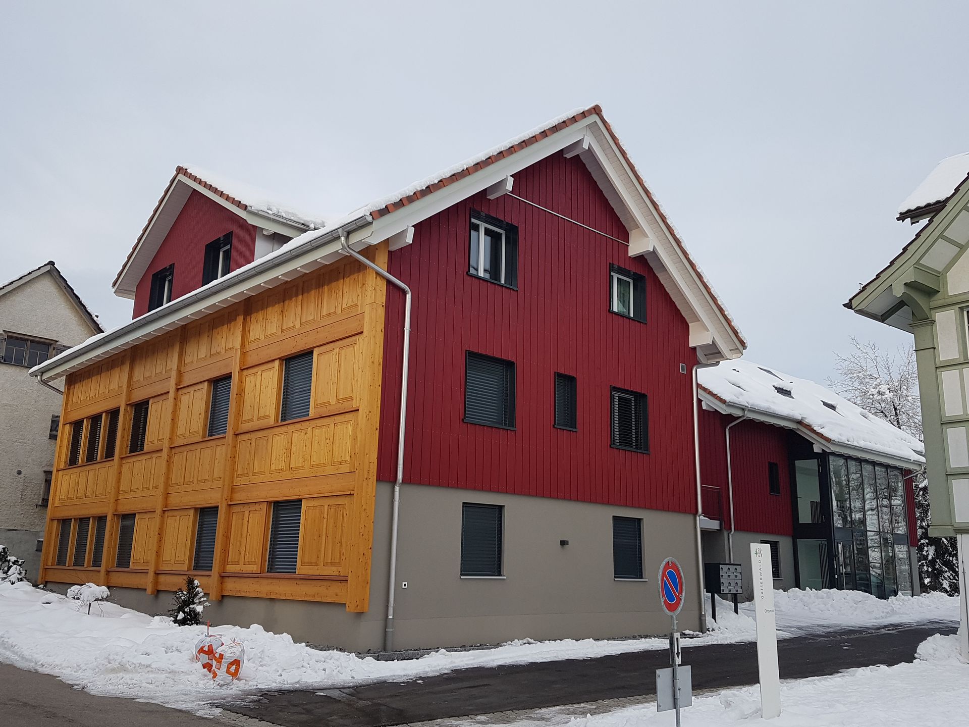 ZS Alu-Zargen AG| Lömmenschwil